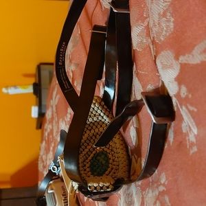 A adult football high hook chinstrap